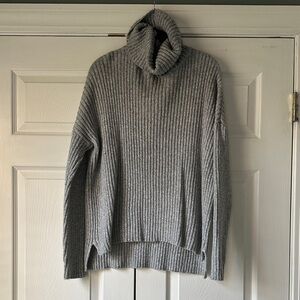 Marine Layer Gray Ribbed Turtleneck Sweater, sz L